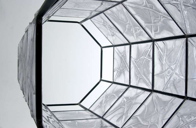  Redes cristalinas ©2007 :: Hierro, poliéster :: 52 x 52 x 180 (h) cm