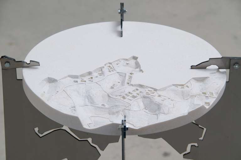 Banqueta. Mod_conurbación # 01 ©2011 :: hierro, resina de poliuretano :: 40 x 40 x 49 (h) cm