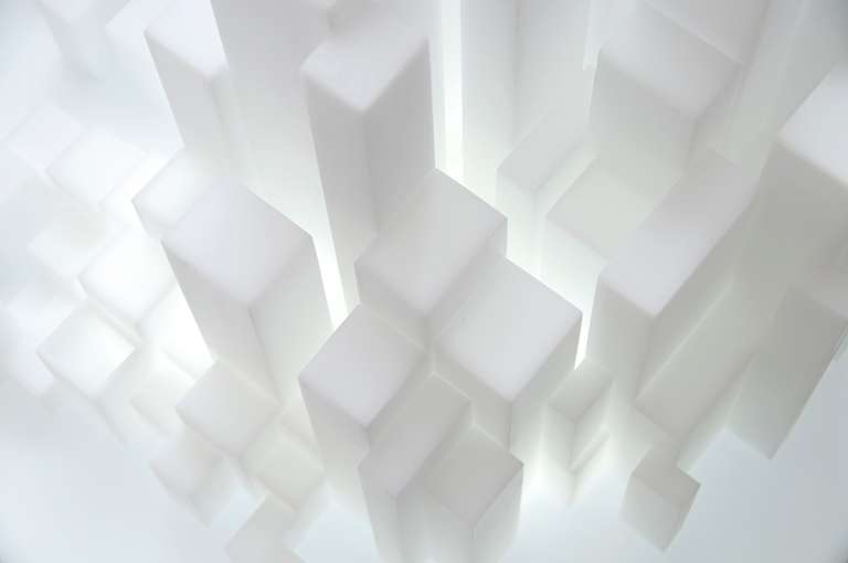 Cuna. Mod_aglomeración ©2011 :: madera, metacrilato, leds :: 124 x 66 x 84 (h) cm