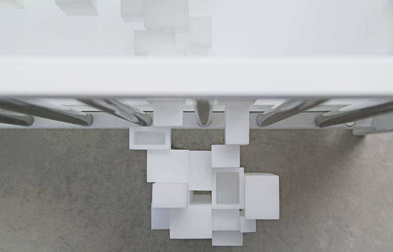 Cuna. Mod_aglomeración ©2011 :: madera, metacrilato, leds :: 124 x 66 x 84 (h) cm